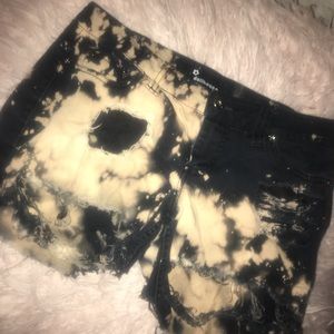 Distressed black custom shorts denim